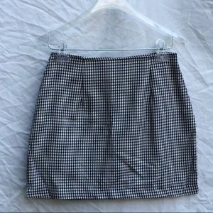 Brandy Melville gingham Olivia skirt